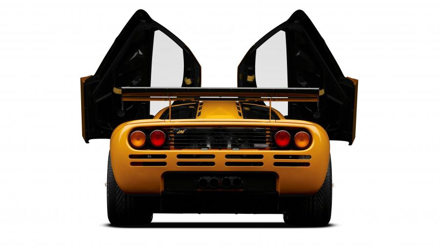  McLaren F1 LM 1995 года  (фото 3 из 26)